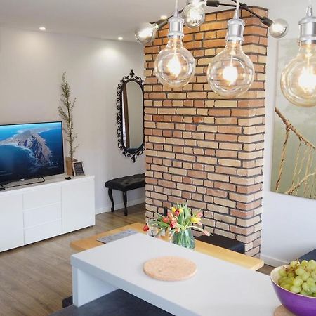 Apartament Bieszczady Appartement Ustrzyki Dolne Buitenkant foto