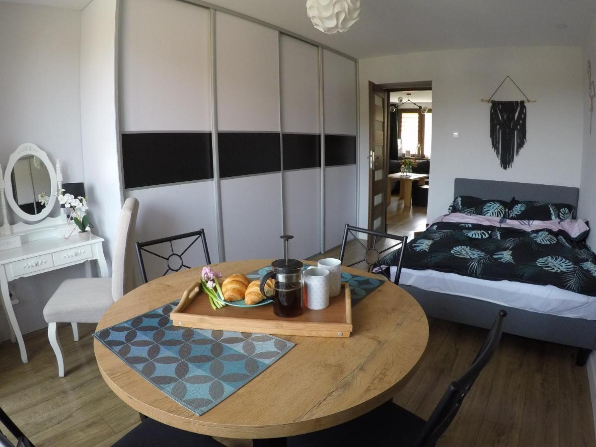 Apartament Bieszczady Appartement Ustrzyki Dolne Buitenkant foto